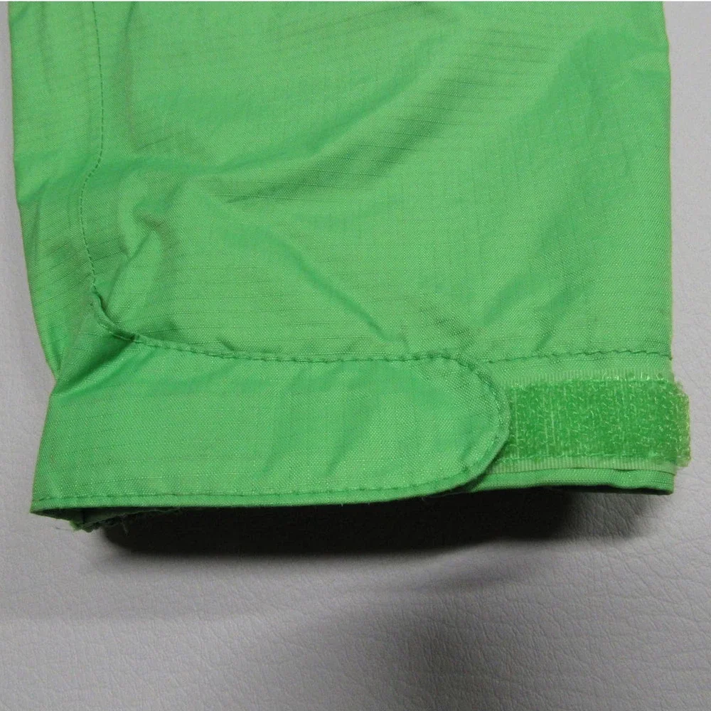 Koppen // Women's Green Windbreaker, Size S/M - Picture 8 of 11